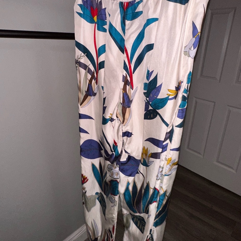 Tory Burch Blue and White Patterned Pants - Picture 1 of 6